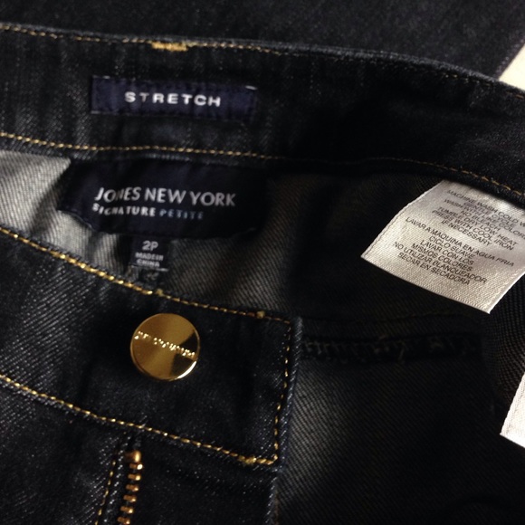 JONES NEW YORK SIGNATURE PETITE BOOTCUT STRETCH - Picture 2 of 4